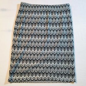 Lily White Woman's Pencil Stretch Skirt Size M